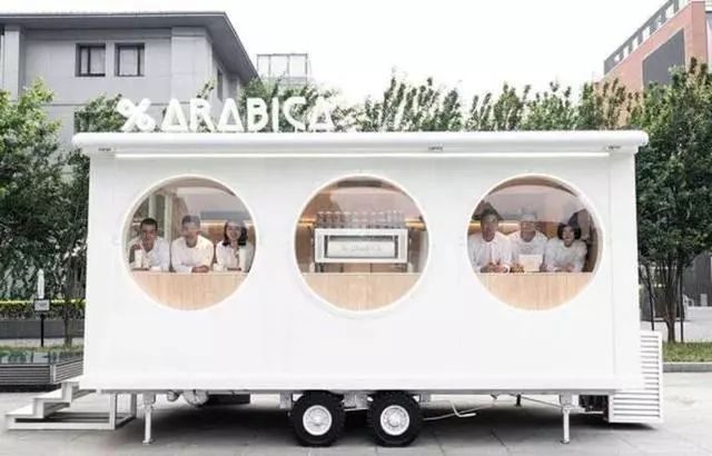 街头的咖啡馆歌词_街头咖啡屋_街头咖啡馆Q版