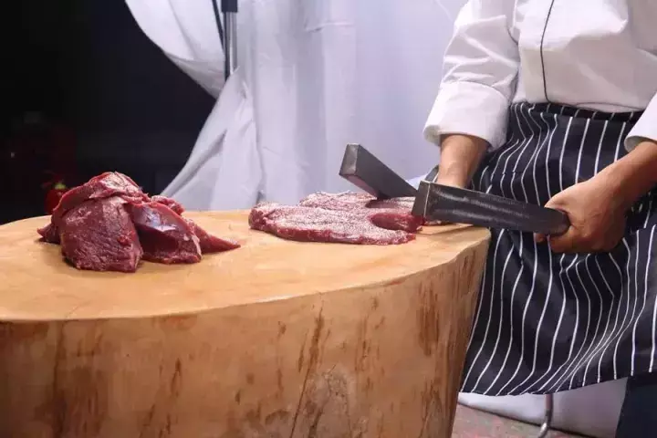 香港人做潮汕美食_香港潮汕人_香港传统本地菜以潮汕菜为主