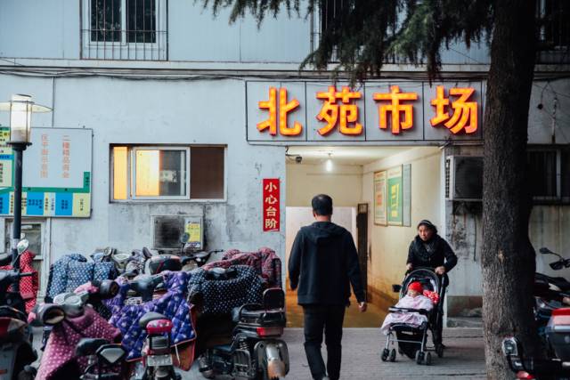 美食附近饭店_周边美食附近_附近 美食
