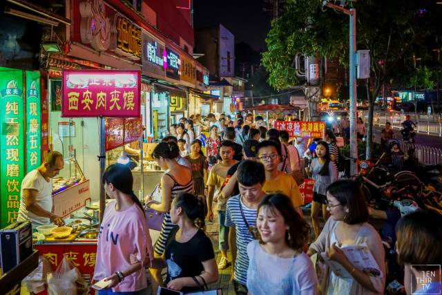 美食附近饭店_周边美食附近_附近 美食
