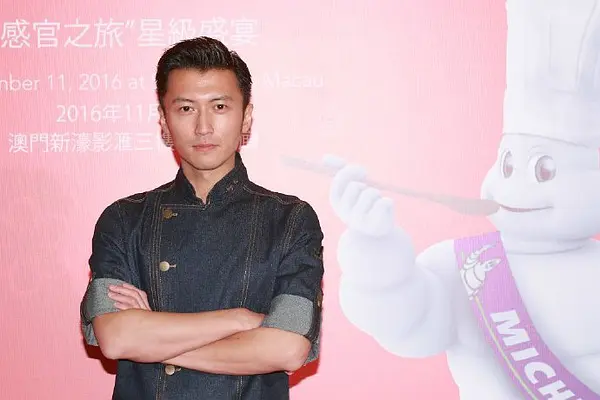 巨星国际娱乐场_国际巨星喜欢中国美食吗_巨星食品有限公司