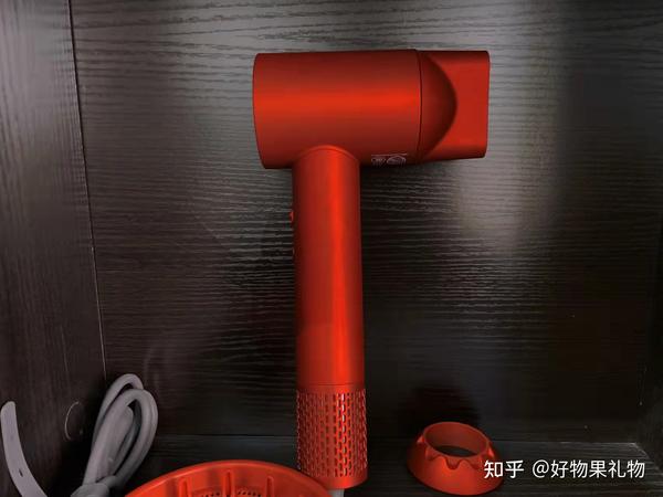 阿玛尼咖啡_阿玛尼卓梵阿玛尼_阿玛尼和维方阿玛尼
