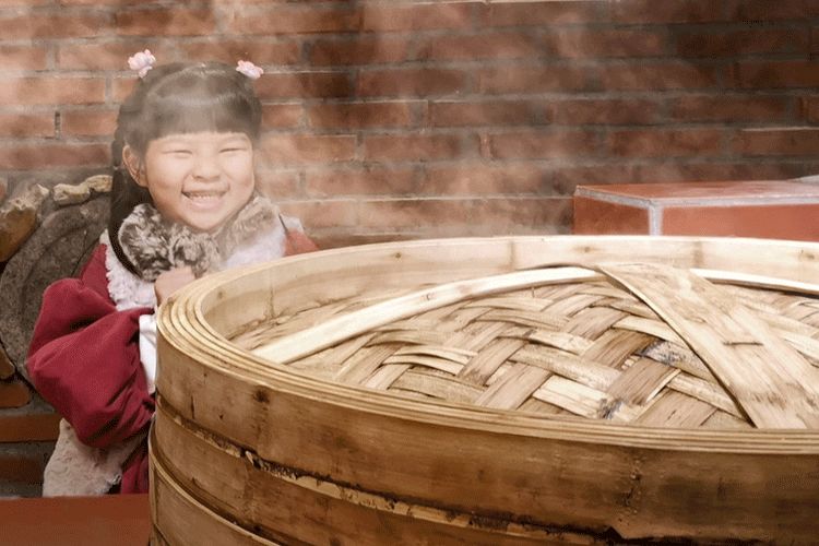 树叶包着的糕点_树叶糕怎么包_裹着树叶的糕点图片