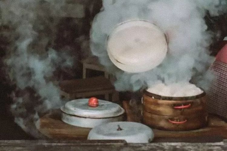树叶包着的糕点_裹着树叶的糕点图片_树叶糕怎么包